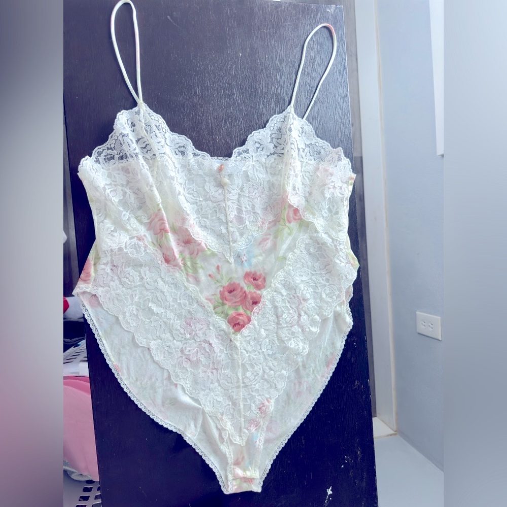 Vintage 80s 90s Hi Cut Pastel Floral Lace Teddy Bodysuit One Piece L